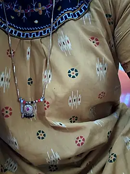 hyd couple7878 online show from 12/20/25, 03:53