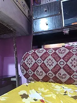 hyd couple7878 online show from 02/15/26, 04:24