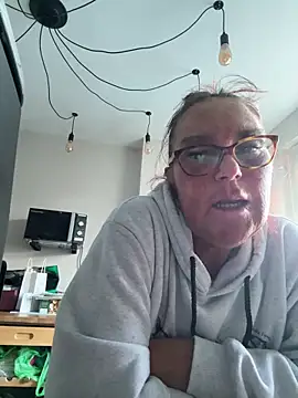 Snapshot of Angel-LinaX chatting on 03/13/26, 05:18 Angel-LinaX online show from 03/13/26, 05:18