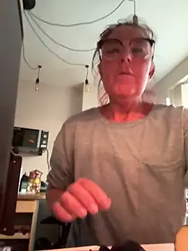 Angel-LinaX online show from 02/20/26, 05:04