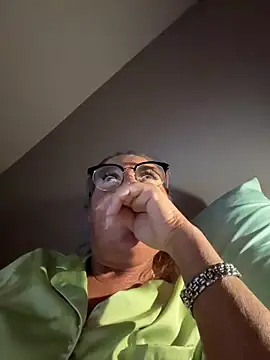 Angel-LinaX online show from 02/09/26, 12:19