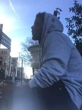 Angel23cm1 online show from 12/18/25, 11:36