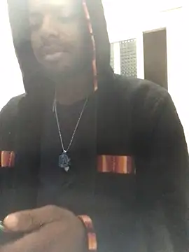 Angel23cm1 online show from 11/28/25, 10:32