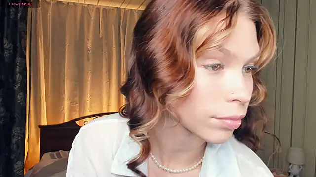 Snapshot of EvaStar1ight chatting on 12/19/25, 08:44 EvaStar1ight online show from 12/19/25, 08:44