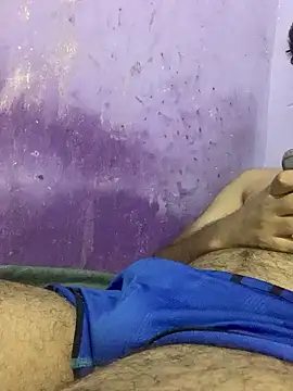 Snapshot of hotman29 chatting on 11/05/25, 10:24 hotman29 online show from 11/05/25, 10:24