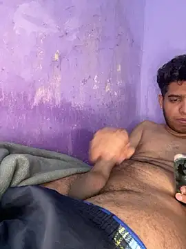 Snapshot of hotman29 chatting on 01/17/26, 01:37 hotman29 online show from 01/17/26, 01:37