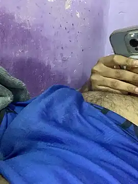 Snapshot of hotman29 chatting on 11/15/25, 09:24 hotman29 online show from 11/15/25, 09:24