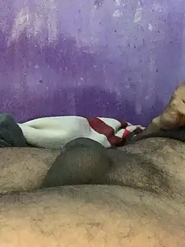 Snapshot of hotman29 chatting on 12/21/25, 12:18 hotman29 online show from 12/21/25, 12:18