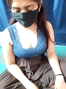 Aarti909090 online show from 03/05/26, 02:57