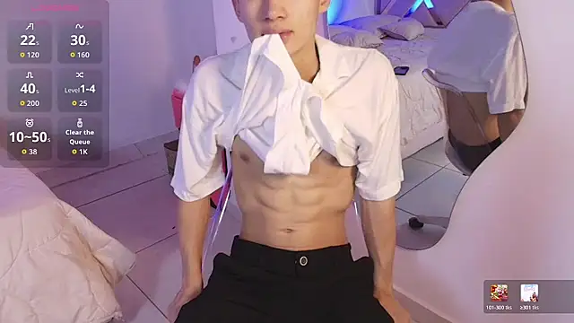 Snapshot of Eiden_Blake chatting on 03/18/26, 01:53 Eiden Blake online show from 03/18/26, 01:53