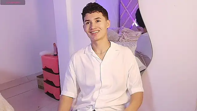 Snapshot of Eiden_Blake chatting on 02/10/26, 11:48 Eiden Blake online show from 02/10/26, 11:48