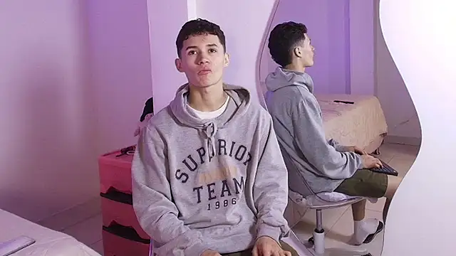 Eiden Blake online show from 12/01/25, 11:38