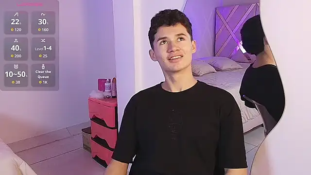 Snapshot of Eiden_Blake chatting on 02/20/26, 05:15 Eiden Blake online show from 02/20/26, 05:15