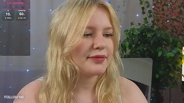 Mila wxw online show from 11/20/25, 11:11