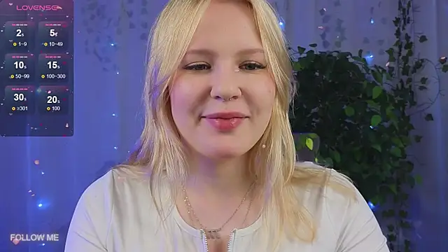 Mila wxw online show from 11/15/25, 08:18