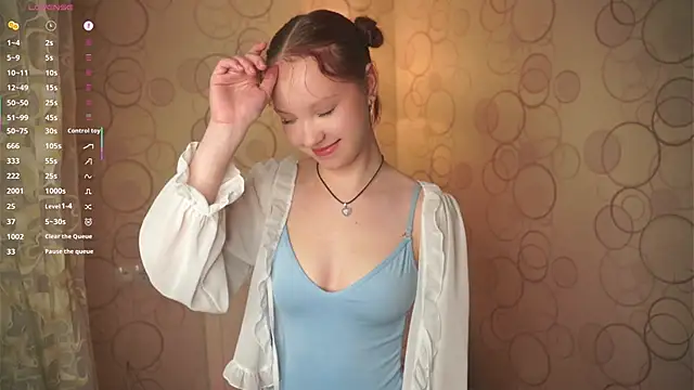 MaisieStarlight online show from 11/25/25, 03:01