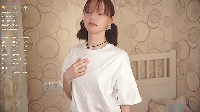 MaisieStarlight online show from 01/08/26, 05:08