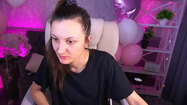 ZafiraMoonn online show from 02/21/26, 02:24