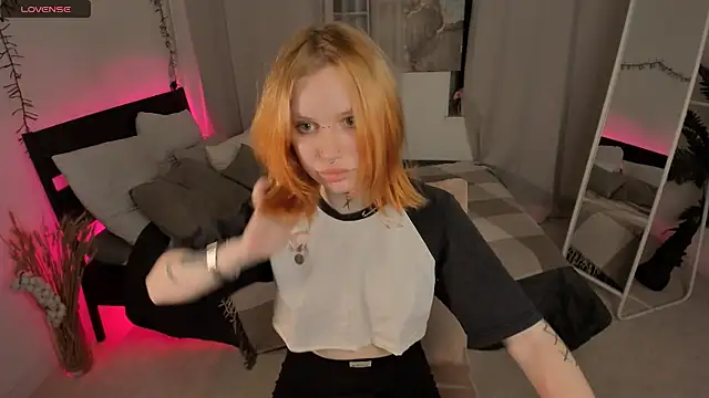 NaomiRosss online show from 11/03/25, 03:26