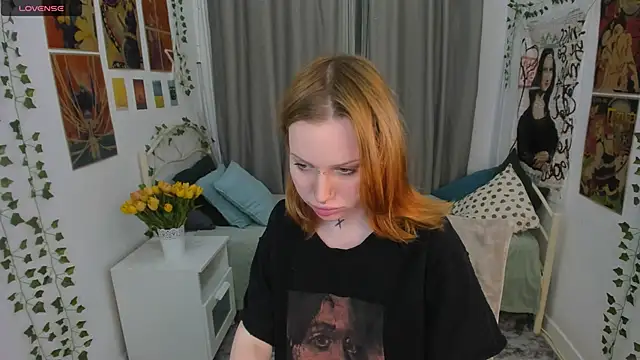 NaomiRosss online show from 12/14/25, 01:39