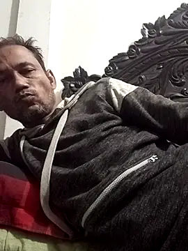 Najirhossain72 online show from 12/22/25, 07:14