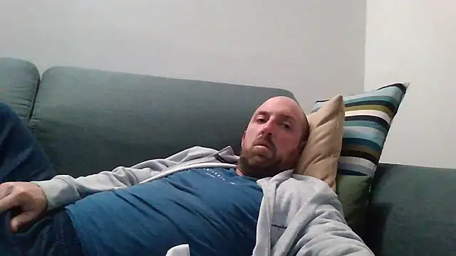 luca beech88 online show from 04/22/26, 06:25