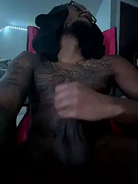 youngbull dada online show from 01/08/26, 11:22