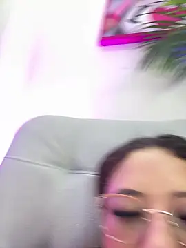 alexa bluee online show from 07/24/26, 11:50
