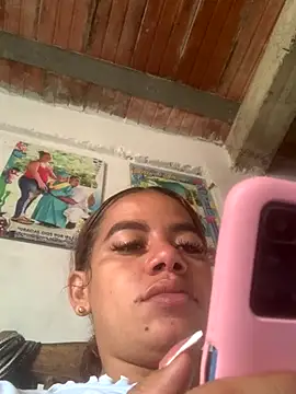 Snapshot of Megan2026 chatting on 12/14/25, 03:39 Megan2026 online show from 12/14/25, 03:39