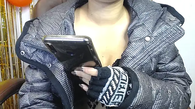 horneyworld007 online show from 12/21/25, 02:30