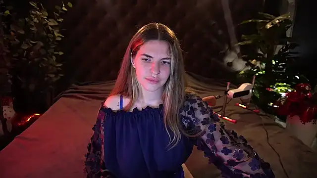 Snapshot of DanielaReign chatting on 03/03/26, 01:51 DanielaReign online show from 03/03/26, 01:51