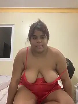 Snapshot of Ari_nny chatting on 11/05/25, 11:52 Ari nny online show from 11/05/25, 11:52