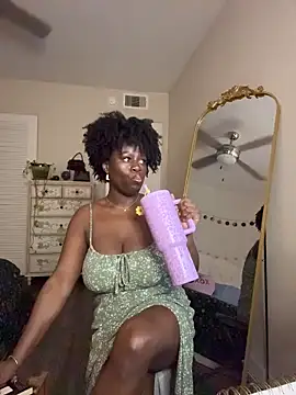 ladiosa selene online show from 03/05/26, 12:40