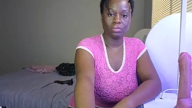 ladiosa selene online show from 11/19/25, 04:23