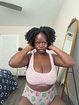 ladiosa selene online show from 04/05/26, 05:30