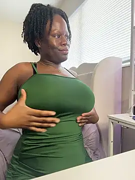 ladiosa selene online show from 12/04/25, 03:11