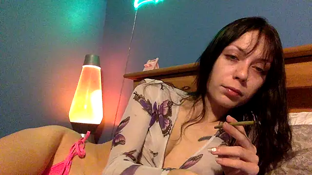 kittenkisses3 online show from 11/04/25, 02:37