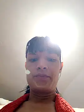 PaulinaLondra2 online show from 11/26/25, 12:21