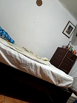 PaulinaLondra2 online show from 11/24/25, 01:11