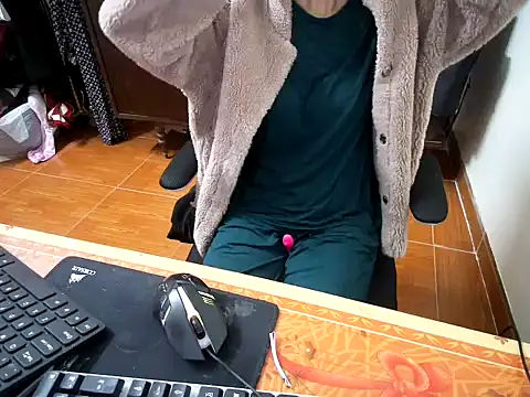 ---Lusi03--- online show from 02/05/26, 09:54