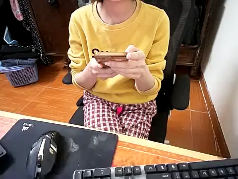 ---Lusi03--- online show from 03/05/26, 10:23