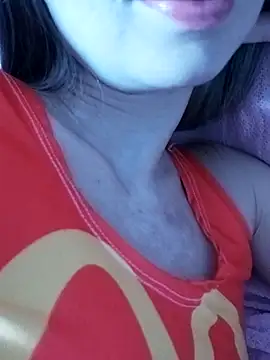 Melzinhasweet online show from 11/25/25, 07:47