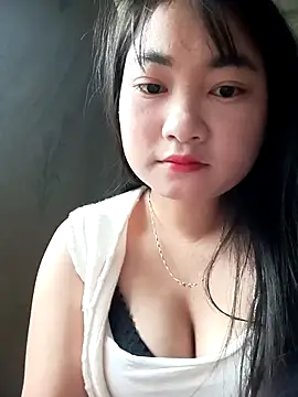 Snapshot of buom-xinh chatting on 11/03/25, 07:46 buom-xinh online show from 11/03/25, 07:46