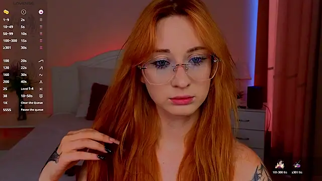 Snapshot of WICKEDEMBER chatting on 07/04/26, 01:56 WICKEDEMBER online show from 07/04/26, 01:56