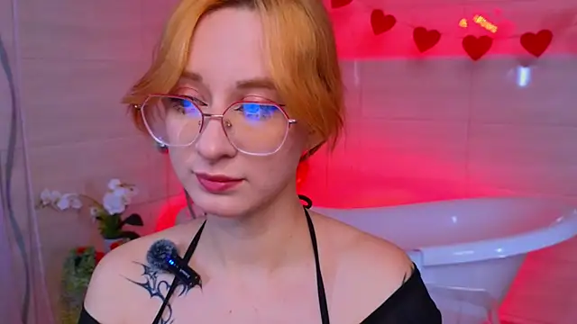 WICKEDEMBER online show from 02/07/26, 01:57