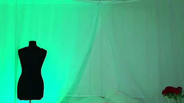 WICKEDEMBER online show from 11/07/25, 02:49