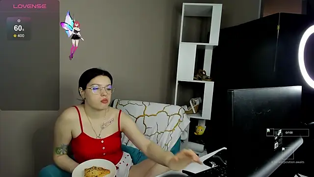 Karina Kellyy online show from 12/04/25, 02:32