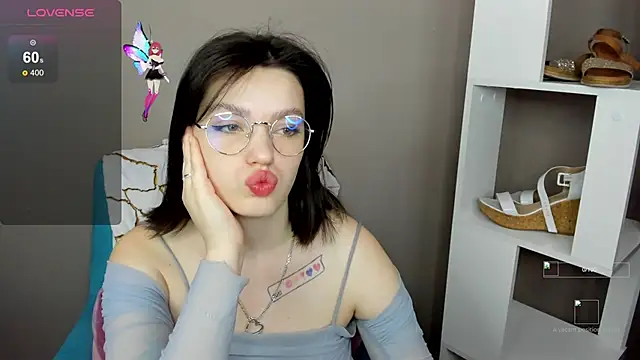 Karina Kellyy online show from 11/20/25, 02:12