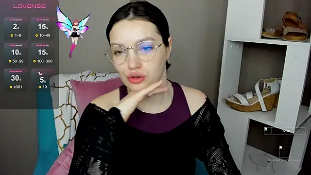 Karina Kellyy online show from 11/16/25, 02:49