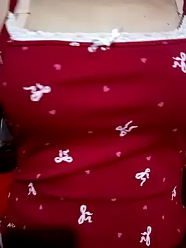 LenaLy2k online show from 11/24/25, 01:38